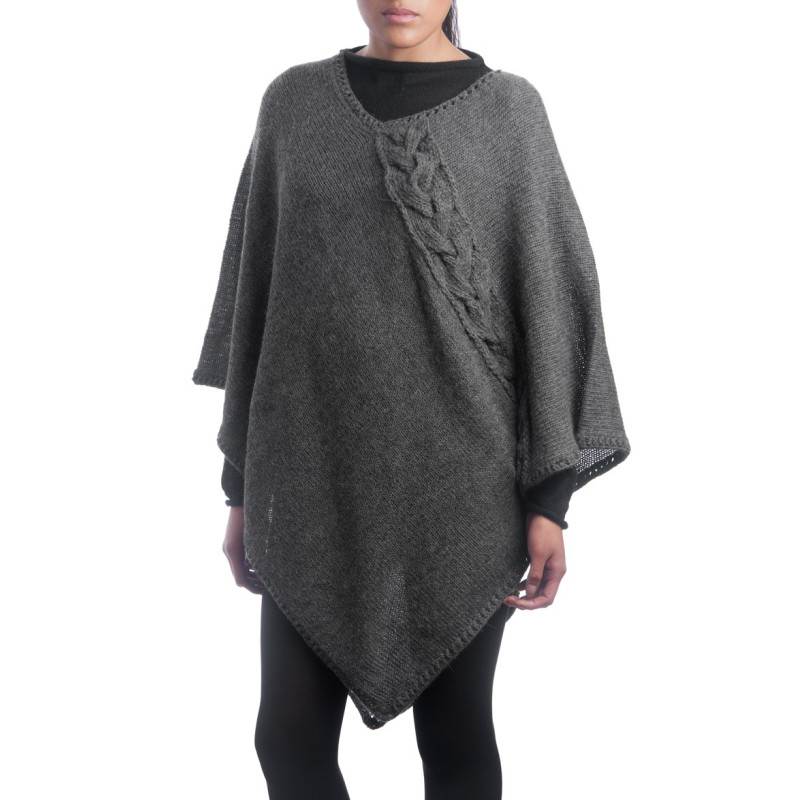 Poncho à tresse en laine d'alpaga